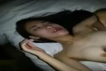 Perawan Montok Digoyang Brutal Ngentot Terbaru Panas